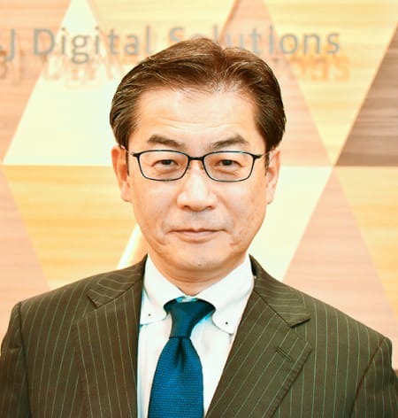 上田信吾の写真